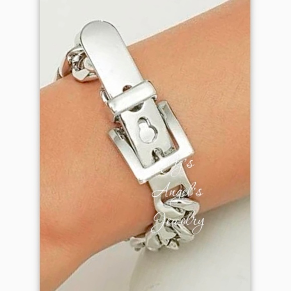 NEW SILVER MINIMALIST BRACELET Buckle bracelet Adjustable